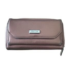 Reaction Kenneth Cole Wallet‎  Bronze Zip Around Card Holder